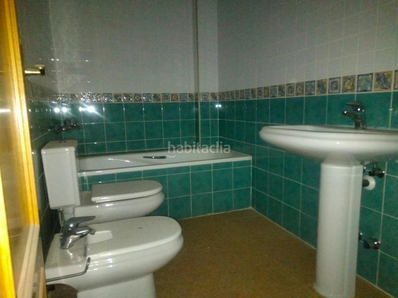 Foto d3e11da3-cc75-4fb0-bb41-c2e832876274. Semi detached house in Carrús Oeste Elche / Elx