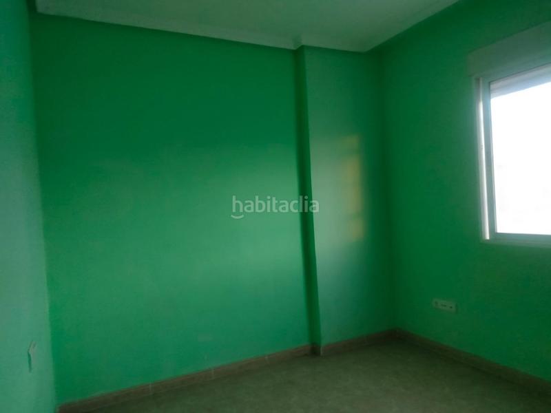 Foto f0cd8092-7d64-45b9-b445-35ced24d6179. Semi detached house in Carrús Oeste Elche / Elx