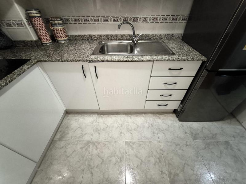 Foto f4f65380-192b-42da-8caa-c4f7b0ab21b5. Alquiler piso alquiler de apartamento en urbanización!! de septiembre a mayo en Santa Pola