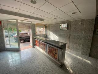 Local commercial à Carrús Oeste. Dos locales comerciales a la venta por el precio de uno!!