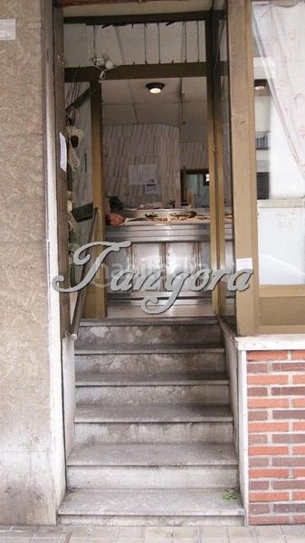 Foto b42fb239-0199-4422-beea-0c99c348e31c. Business premise in Las Arenas Getxo