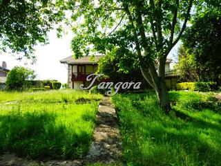 Haus  Bi-3223. Magnífica casa de 500 m² para reformar en gautegiz-arteaga.