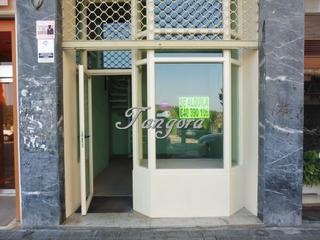 Lloguer Local Comercial a Euskal herria kalea 2. Se alquila local en muy buena zona comercial de algorta.