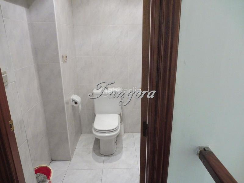 Foto 41c090c3-fc94-4895-9082-498ecb6a273a. Bâtiment à usage industriel dans Derio