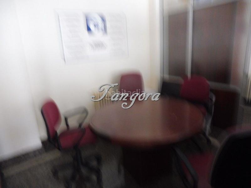 Foto 7ae83ce3-566a-485e-99dd-b6e1e1376697. Bâtiment à usage industriel dans Derio