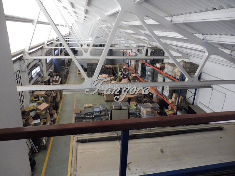 Foto a036f041-c6d3-4273-9b28-81fea4251c27. Bâtiment à usage industriel dans Derio