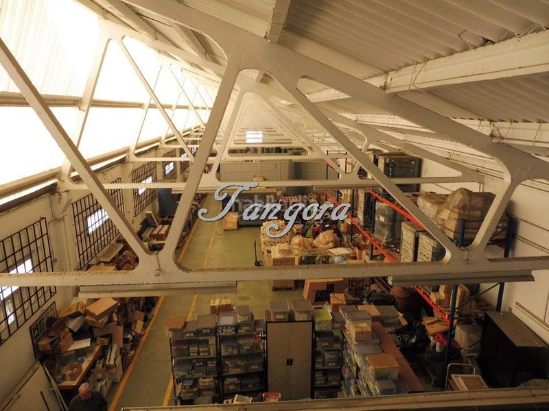 Foto bb79bb01-6398-4899-8a52-054bf3c1f649. Bâtiment à usage industriel dans Derio