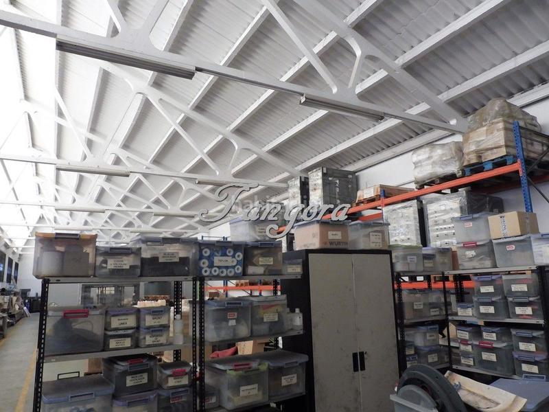 Foto edc03b2a-5e61-43f3-a182-434b86de162f. Bâtiment à usage industriel dans Derio