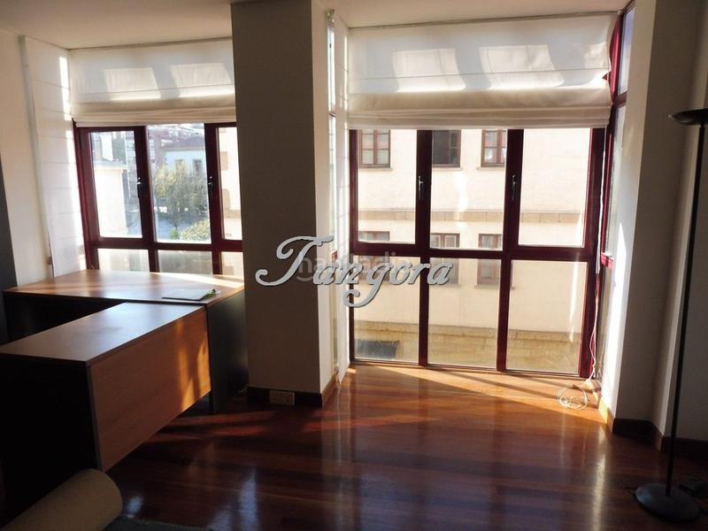 Foto 50f9bc1d-2b2a-4f4a-9866-7d5f2cb7844e. Bureau dans Centro-Puerto Viejo Getxo