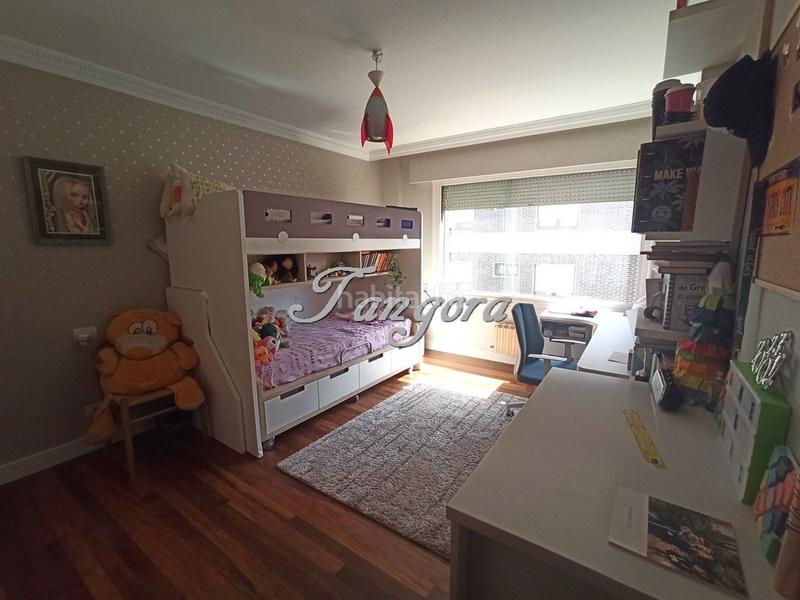 Foto 036a8398-bcbc-4c98-8c4c-ee356a4514b7. Pis amb calefacció aparcament a Usategui Getxo