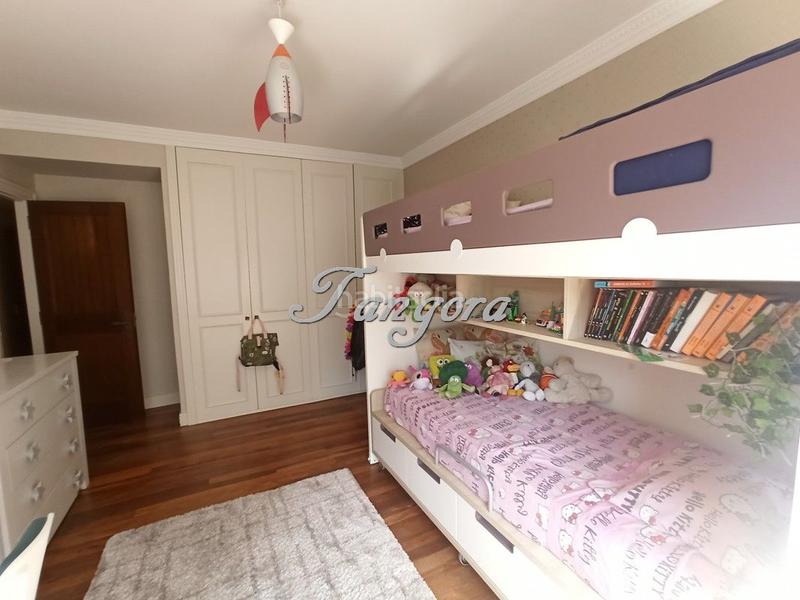 Foto 04063375-2769-4d37-aa0e-f9767e8228c8. Pis amb calefacció aparcament a Usategui Getxo