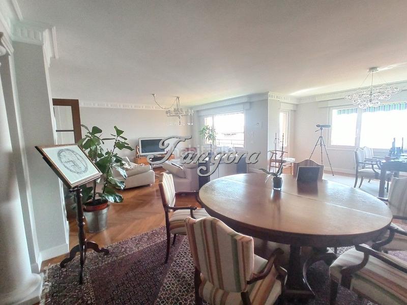 Foto 15dc6cfd-4e2d-46aa-8583-01b867acfe82. Pis amb calefacció aparcament a Usategui Getxo