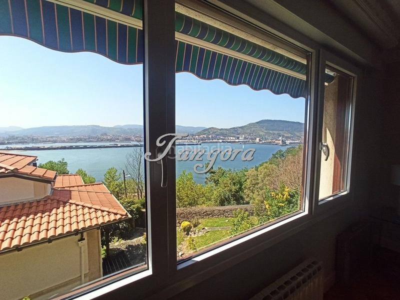 Foto 5e4e0988-f8c6-4d19-ba83-299a0bf4e451. Pis amb calefacció aparcament a Usategui Getxo