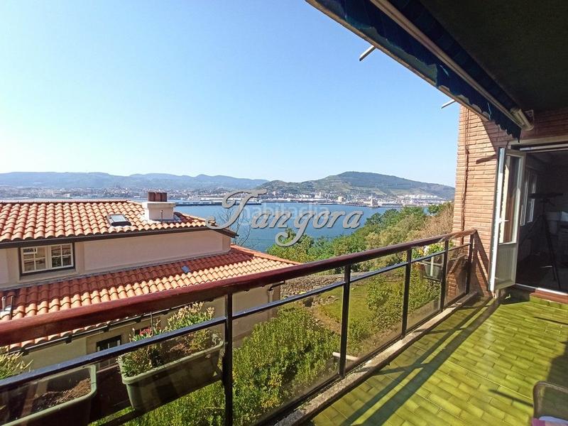 Foto 89a07051-f6c8-4e10-91be-d9b181f61149. Pis amb calefacció aparcament a Usategui Getxo