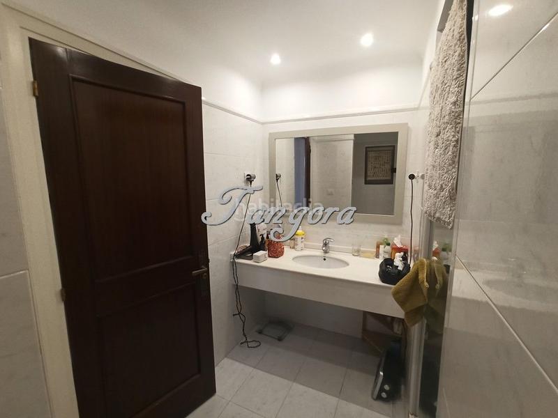 Foto b8c4e3f2-ca86-4de1-adba-d2483020f93f. Pis amb calefacció aparcament a Usategui Getxo