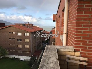 Location Appartement  Benturillena kalea. Precioso piso de dos habitaciones con vistas al mar.