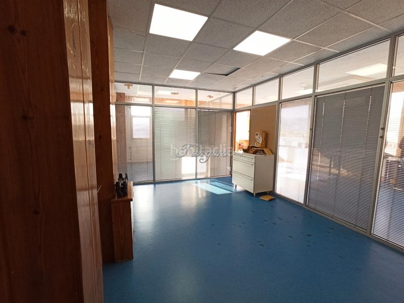 Foto 40f26ce8-a5ce-46f1-ba0d-12b427d50b54. Ufficio con riscaldamento in San Pedro de Deusto - La Ribera Bilbao