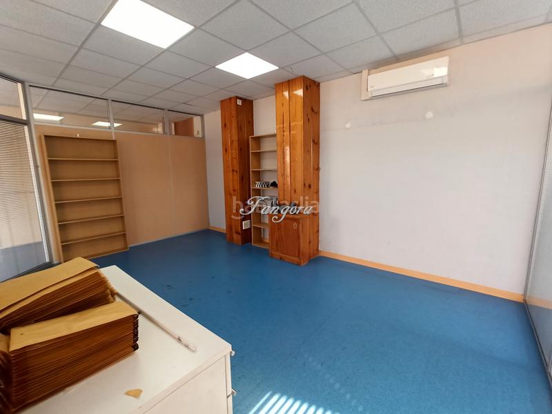 Foto 4bb2be71-77dc-4976-926a-0024fc223198. Ufficio con riscaldamento in San Pedro de Deusto - La Ribera Bilbao