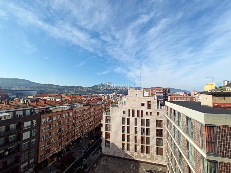 Foto abf87cc1-0743-4882-a848-ba75af732e6b. Ufficio con riscaldamento in San Pedro de Deusto - La Ribera Bilbao