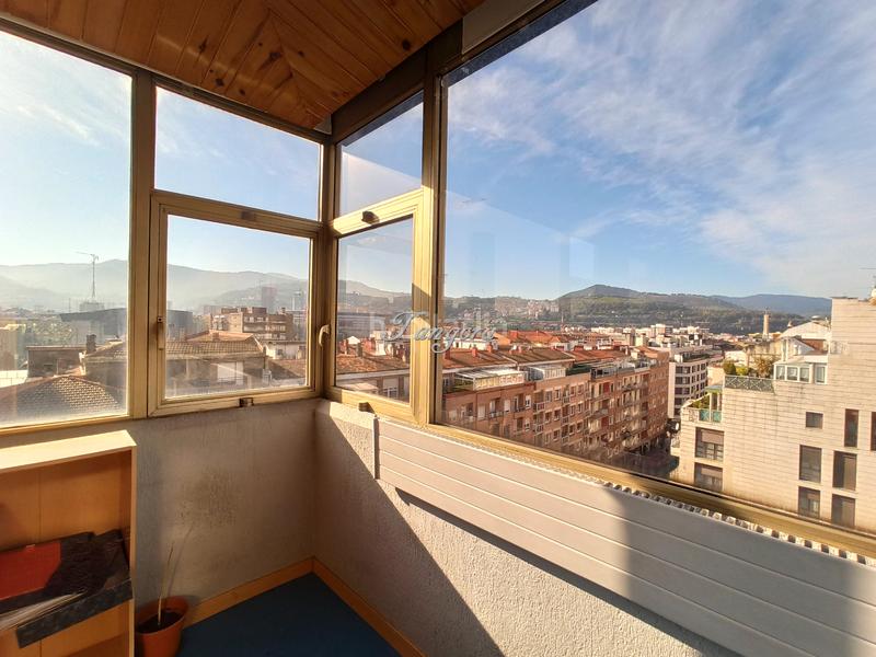 Foto e736bf46-2df1-4cb5-8ab4-d902a7a79113. Ufficio con riscaldamento in San Pedro de Deusto - La Ribera Bilbao