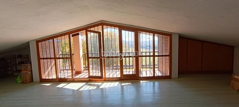 Foto 2d475143-7b3b-4c63-a801-851cb1387f3c. Chalet mit kamin heizung parking in santa maría de Getxo Getxo