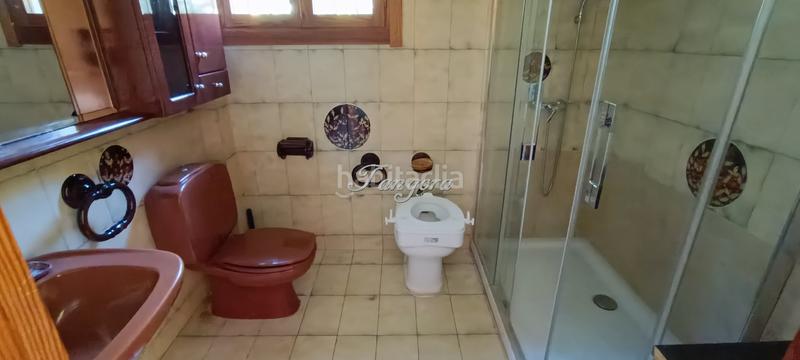 Foto 367d4fa6-e970-424a-8894-3ce59374f72f. Chalet mit kamin heizung parking in santa maría de Getxo Getxo