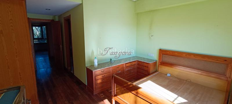 Foto 54e4a155-3f17-40b2-a898-a70c7d4cb1f7. Chalet mit kamin heizung parking in santa maría de Getxo Getxo