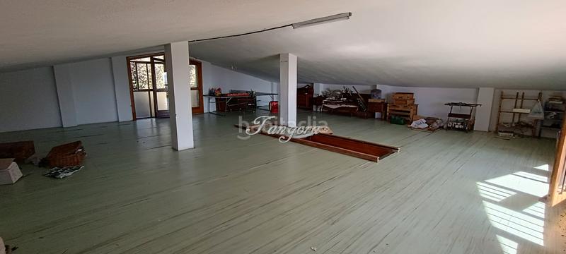 Foto 6580c11b-ba48-4098-97e7-f3129ad5fbc2. Chalet mit kamin heizung parking in santa maría de Getxo Getxo