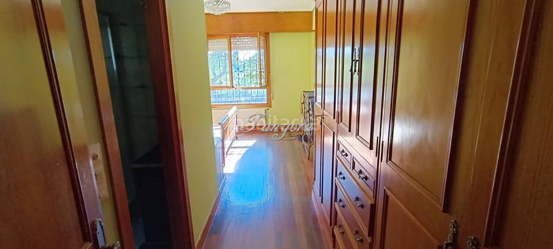 Foto 6b071943-032e-4656-9935-dc81c86aced4. Chalet mit kamin heizung parking in santa maría de Getxo Getxo