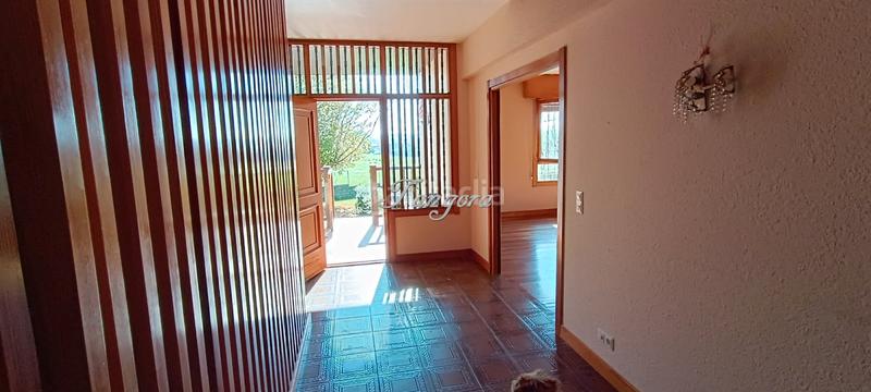 Foto 7a047873-8a7b-4e6b-9fa9-4ef34af80fa9. Chalet mit kamin heizung parking in santa maría de Getxo Getxo