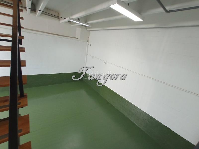 Foto 079ced58-4f96-48f7-b77b-0941b0fdb04d. Bâtiment à usage industriel dans Derio