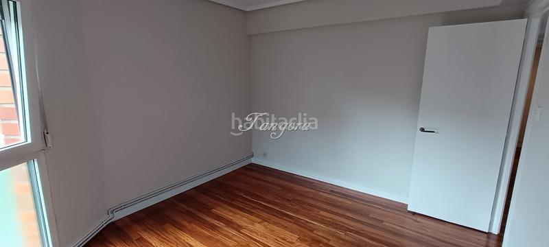 Foto 268b5442-92e3-4cfa-a4ba-111123ac745f. Location appartement avec chauffage dans Villamonte Getxo