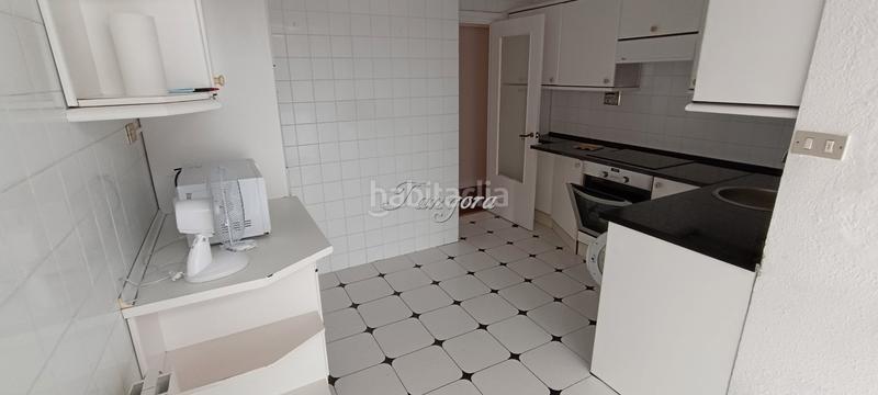 Foto 6f3c5d58-49fa-4b65-8326-69c229f1f807. Location appartement avec chauffage dans Villamonte Getxo