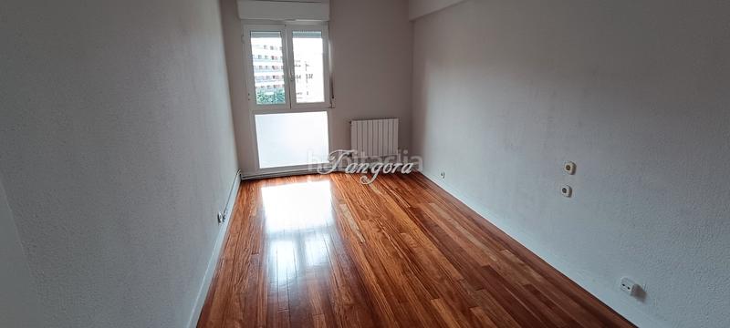 Foto 835a525f-d4d3-41f8-a34a-c42541dc4305. Location appartement avec chauffage dans Villamonte Getxo