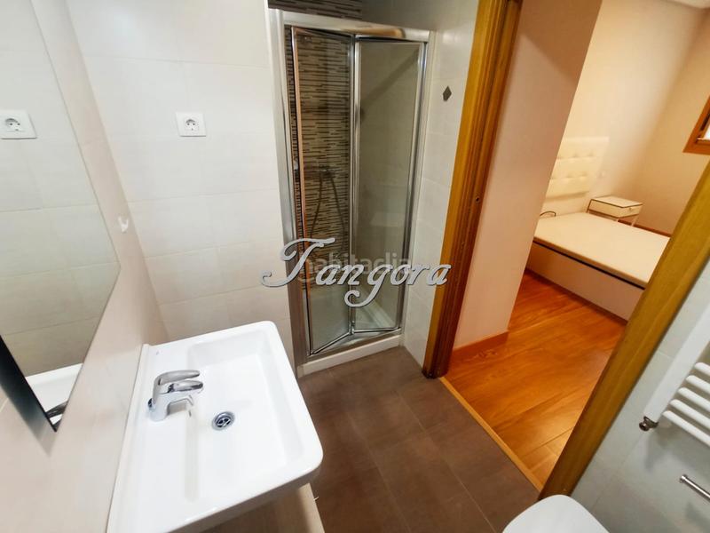 Foto 5359e40e-72bc-4648-88ab-65eee3cdf8a1. Pis amb calefacció aparcament a Centro Portugalete