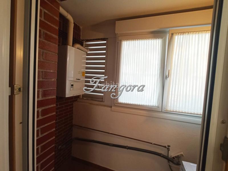 Foto 6a10dfa4-d475-4a1e-9d66-26d3c7f5a91d. Pis amb calefacció aparcament a Centro Portugalete