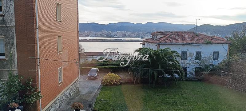 Foto 65fab841-7062-479e-a5d8-fbd647c11d56. Lloguer pis amb calefacció aparcament a Centro-Puerto Viejo Getxo