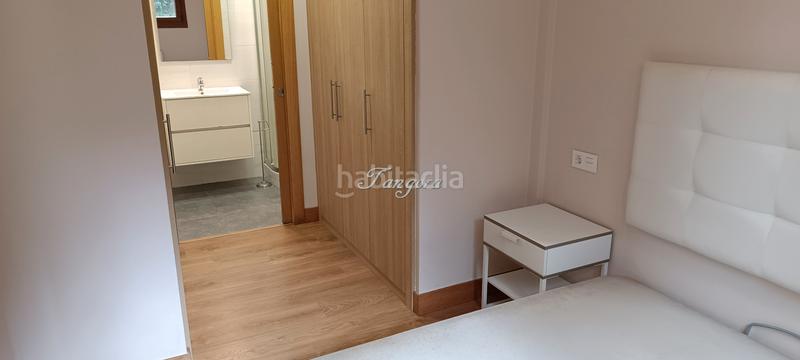 Foto f0a55874-e0c4-4592-827a-e3ad37e78557. Appartement mit heizung in Sarrikobaso Getxo