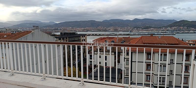 Foto 9e2abac7-753d-48e4-ba3d-589defeb69ae. Etagenwohnung mit heizung in Centro-Puerto Viejo Getxo