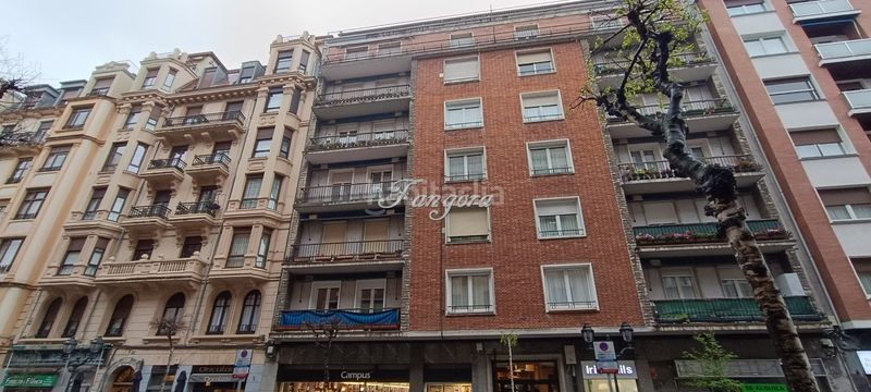 Foto 727179b2-2b05-4558-82e2-a1e7d2c769db. Pis amb calefacció a Zona Indautxu Bilbao