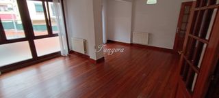 Appartamento  Salsidu etorbidea. Estupendo piso en el centro de algorta.