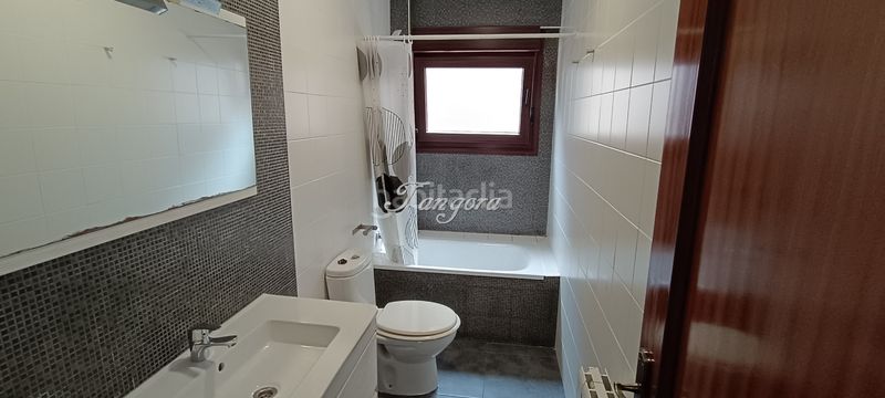 Foto 2b2a0595-3c14-46ca-a3de-1de8981756ac. Pis amb calefacció a Villamonte Getxo