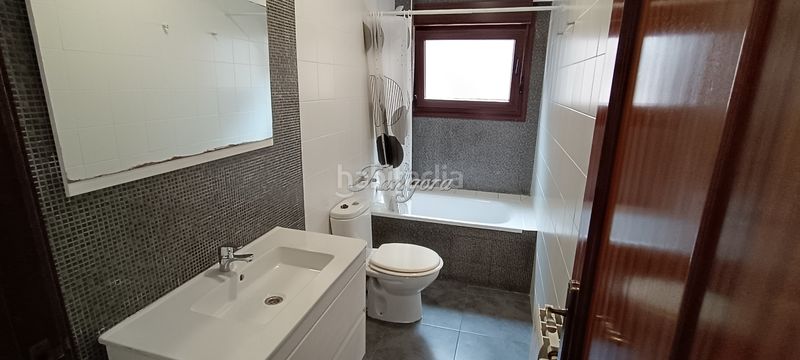 Foto f2833a4e-22dd-4916-8709-fb73367f05d2. Pis amb calefacció a Villamonte Getxo