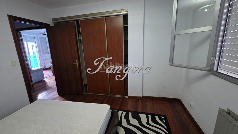Foto 72e1889a-b350-4a54-ae52-b7ff21c1bac8. Alquiler piso fantástico piso de tres habitaciones en urbanización con tenis y piscina. en Castro - Urdiales