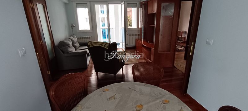 Foto b9cd4025-d35d-495f-ab67-7fc384f96ef3. Alquiler piso fantástico piso de tres habitaciones en urbanización con tenis y piscina. en Castro - Urdiales