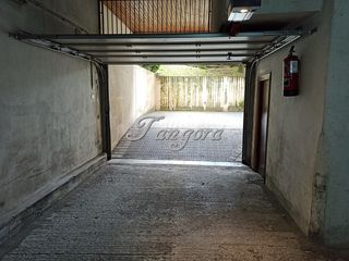 Rent Car parking  Arkotxa kalea. Se alquila estupenda parcela de garaje en la calle arkotxa.