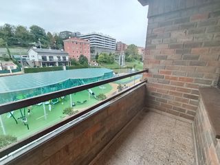 Pis a Arene kalea 25. Estupendo piso en algorta.