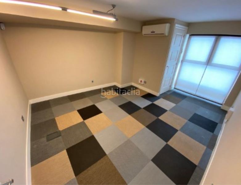 Foto 27966654-3c53-459d-b4bb-43b925a81972. Alquiler local comercial en Lasesarre Barakaldo