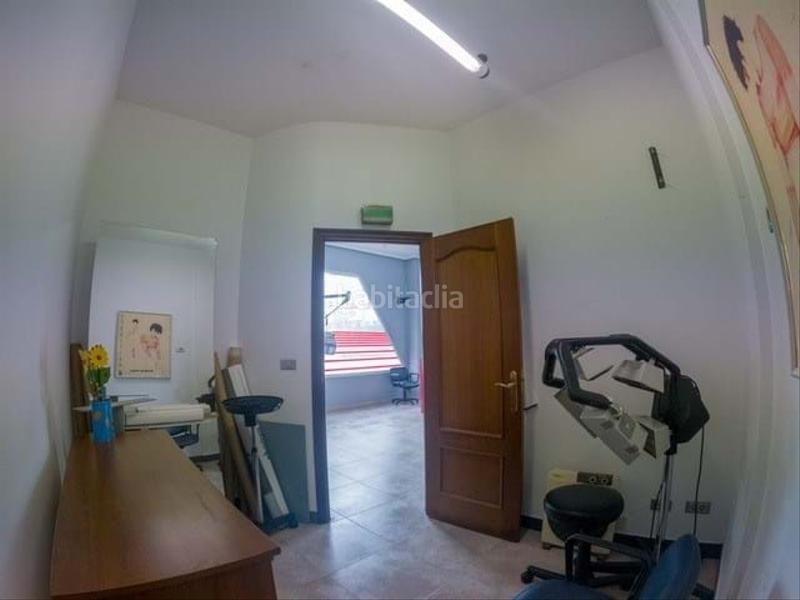 Foto 3f02f19a-68ad-42a7-bf76-a797e82114bd. Lloguer local comercial a Villamonte Getxo