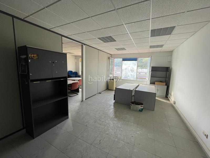 Foto a3d586e6-e5dd-49c4-941d-ba5d2bac46bb. Location bureau dans Valle de Trápaga - Trapagaran